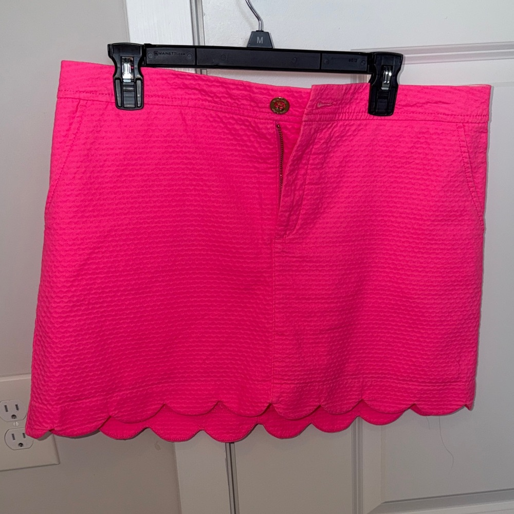 Lilly Pulitzer Neon Pink Scalloped Hem Mini Skort
